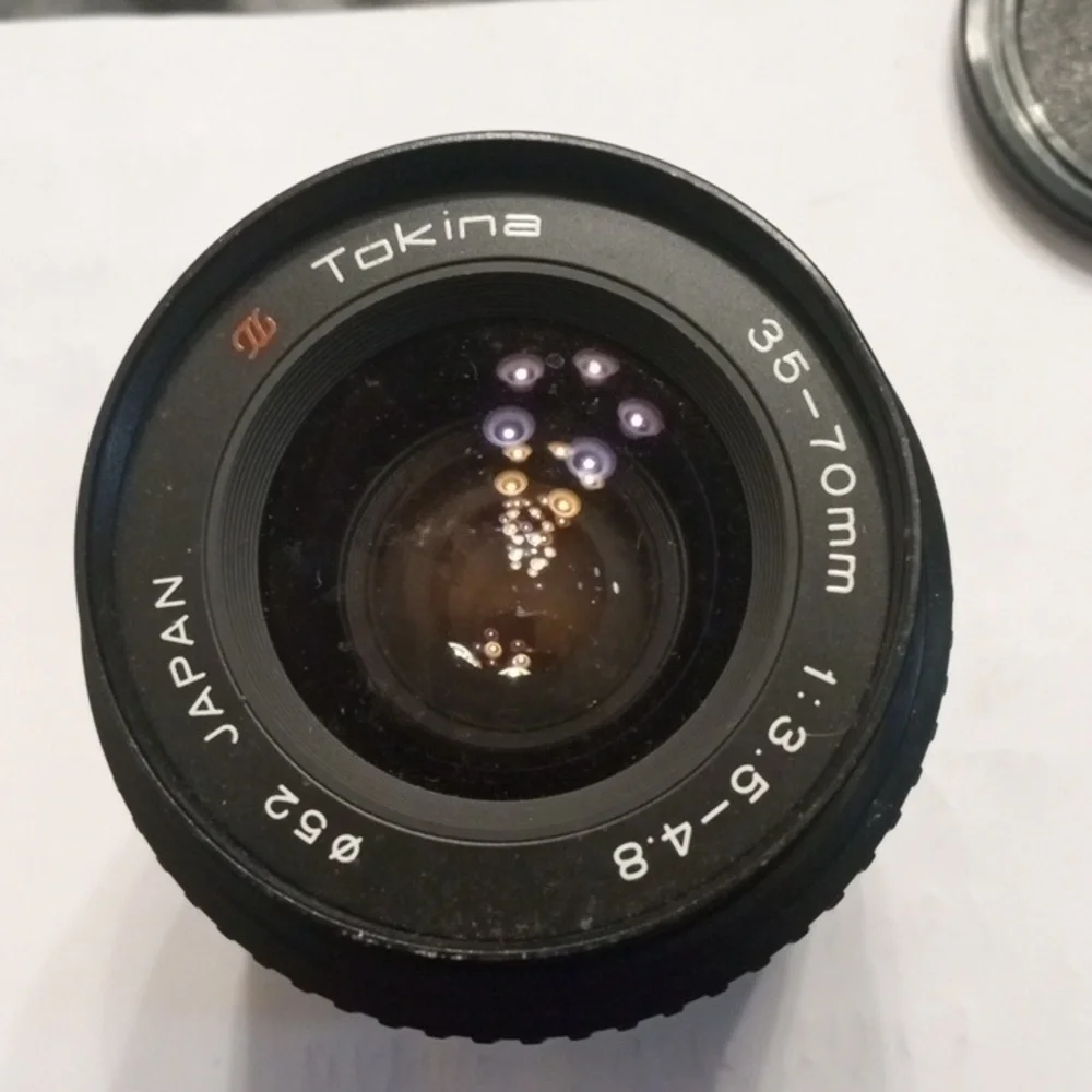 TOKINA 35 mm - 70 mm Lense